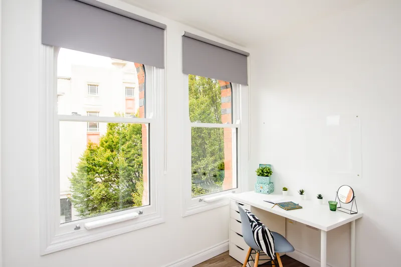 Flat C, 25 Lister Gate - Luxury 5 Bed City Centre Apartment - Thumbnail 12